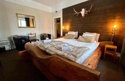 Dalarna Hotel | Discover Kungshaga Hotell: Pet Friendly with Breakfast & Hot Tub