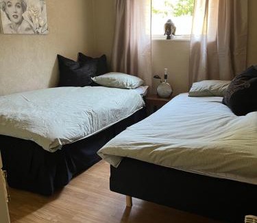 Kolmarden House | Cozy Kungsskogen Kolmården with Kitchen & 9/10 Guest Rating
