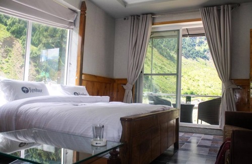 Kohistan Hotel | Kunhar view hotel river side Naran
