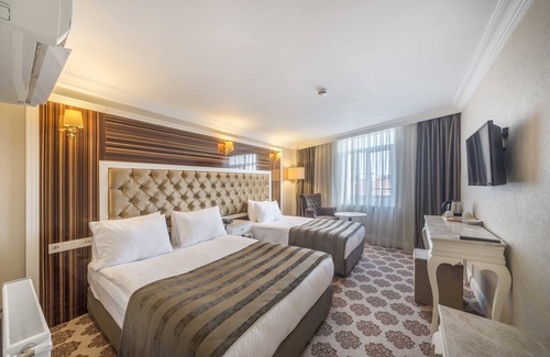 Topkapi Hotel | Eco-Friendly Retreat at Kunlun Kensington Hotel Awaits You