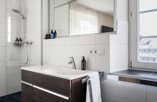 Loerrach Hotel | Discover Kunst-Hotel Drei König: Family-Friendly Comfort