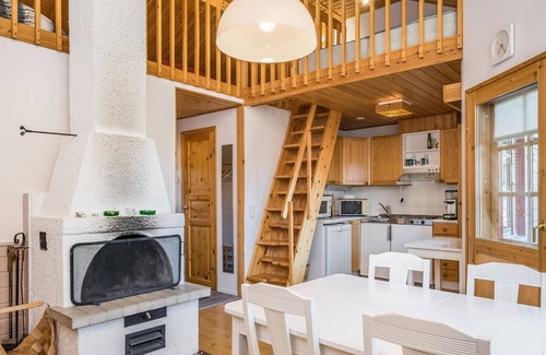 Saariselka House | Experience Kuntorinne A4: Lake View & Spa Retreat