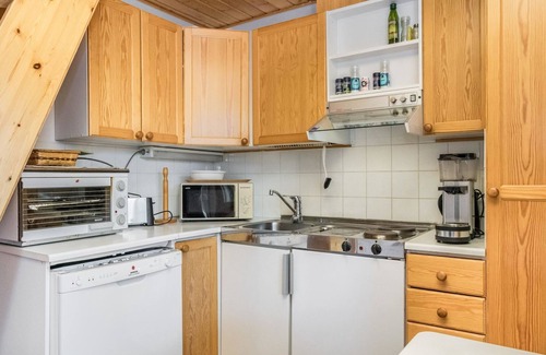Saariselka House | Experience Kuntorinne A4: Lake View & Spa Retreat