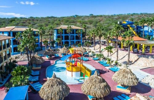Daniel Resort | Relax at Kunuku Resort All Inclusive Curacao by Wyndham