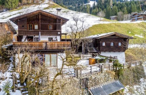 Alpbach House | Discover Kupferhäusl: A Family-Friendly Oasis by the Ocean