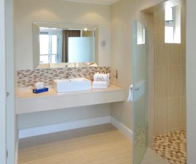Tsumeb Cabin | Relax at Kupferquelle Resort: Family-Friendly with Spa & Pool