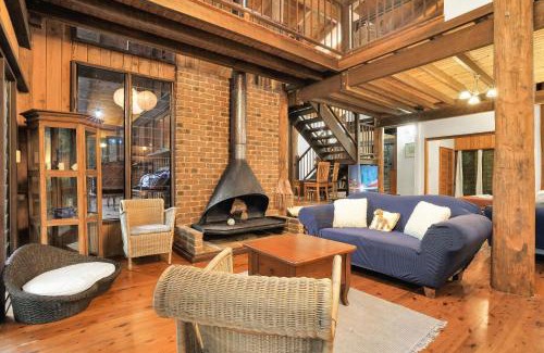 Kuranda House | Family-Friendly Kuranda Rainforest Chalet Retreat Awaits