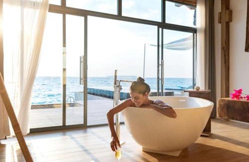 Kuredhivaru Resort | Discover Mӧvenpick Resort Kuredhivaru Maldives - 5 Star Escape