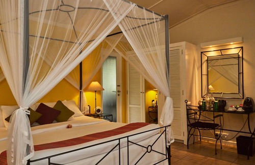 Kuredu Island Resort | Experience Kuredu Island Resort: 4-Star Retreat with Ocean Views