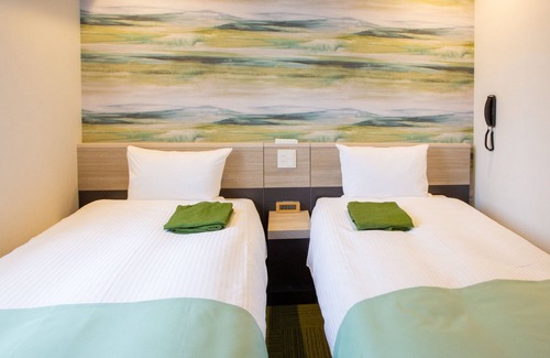 Ogaki Hotel | Top-Rated Kuretake Inn Premium Ogakiekimae with Spa & Breakfast