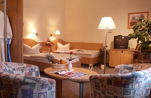 Bad Schlema Hotel | Discover Kurhotel Bad Schlema: Spa, Pool & Family-Friendly