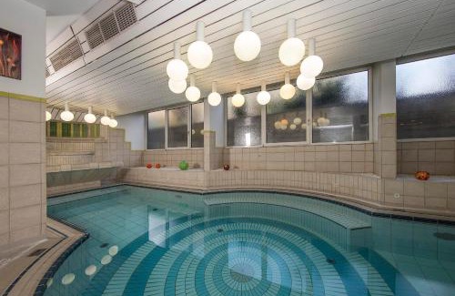 Bad Fuessing Hotel | Relax at Kurhotel Unter den Linden with Spa and Pool Access
