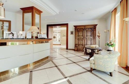 Bad Fuessing Hotel | Relaxing Retreat at Kurhotel Zink with Oceanfront Views
