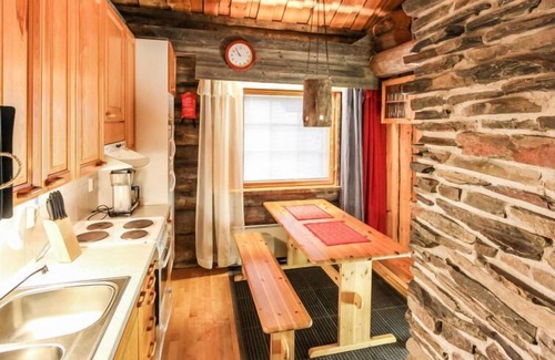 Rukatunturi House | Discover Kuruhovi b by Interhome: Lake View & Spa Retreat