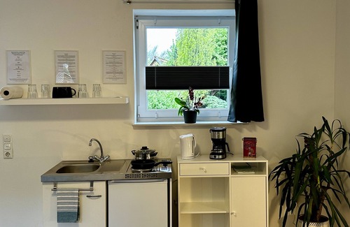 Bad Zwischenahn Apartment | Ideal Getaway: Experience Kurz Oder Lang's Perfect Stay