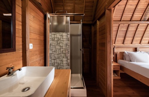 Selemadeg Cabin | Experience Bliss at Kusfarm Bali - Pool, Breakfast & More!