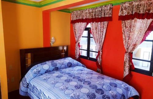 Copacabana House | Budget-Friendly Kusi with Oceanfront Views for Families