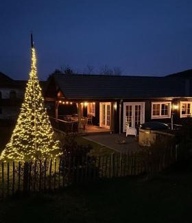 Kuestelberg Ski Chalet | Pet-Friendly Kustelberg Lodges with Hot Tub & High Ratings