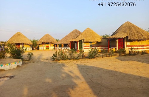 Hodka Village Resort | Pet-Friendly Kutir Craft Village Resort with Restaurant & Breakfast