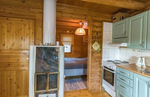 Lampivaara House | Experience Relaxation at Kuukkelin Tupa 1 by Interhome
