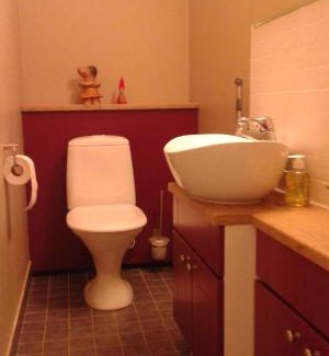 Kehys-Kainuu Bed & Breakfast | Discover Matkustajakoti Kuutamo Guesthouse with Hot Tub