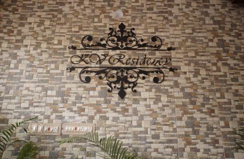 Gandhipuram Hotel | Budget-Friendly Stay at KV Residency with Breakfast Included