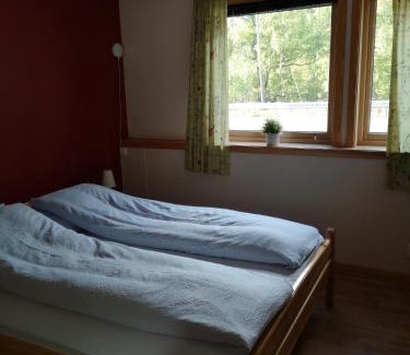 Eidfjord Apartment | Family-Friendly Getaway at Kvamsdal Pensjonat - Rated 8.7