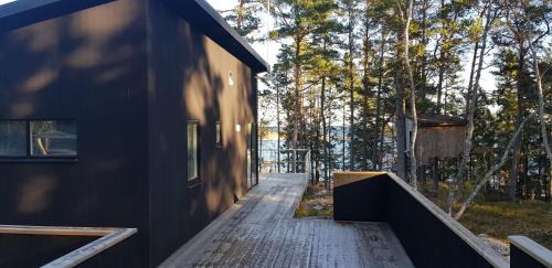 Grisslehamn Cabin | Oceanfront Kvarnsands Strandstugor: Guest Rated 9.5/10