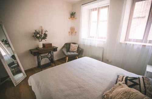 Ceska Lipa Apartment | KVARTÝR: Family-Friendly Apartment in Česká Lípa Center