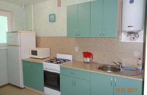 Chelyabinsk Apartment | Guest Rated 10/10: Kvartiry na Solnechnoy Awaits You