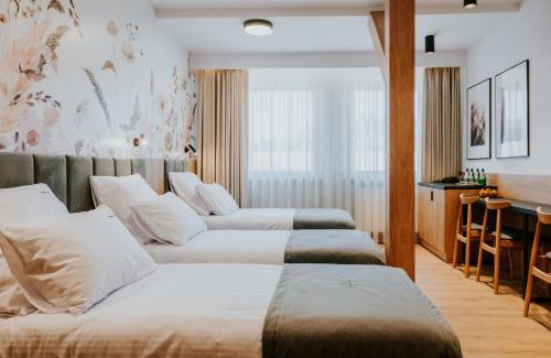 gmina Skorcz House | Unforgettable Stay at Kwatera Myśliwska Czarne - Pet Friendly