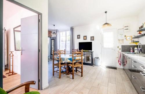 Tharon-Plage House | Comfortable KY-Ryce Hotel for Families and Pets Welcome
