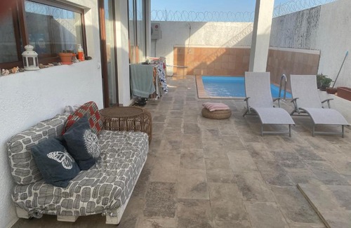 Praia House | Relaxing Kyaala Suítes with Pool and Ocean Views