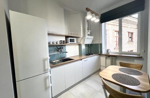 Verkhnie Misto Apartment | Ideal Old Town Apartment Steps from Golden Gate Bridge
