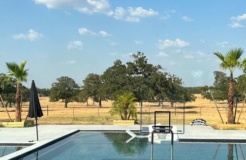 Somerville House | Modern Home with Pool & Hot Tub Near Kyle Field Views