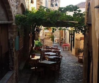 Monemvasia House | Discover Kyma Mansion in Monemvasia: 9.6 Rated Family Escape