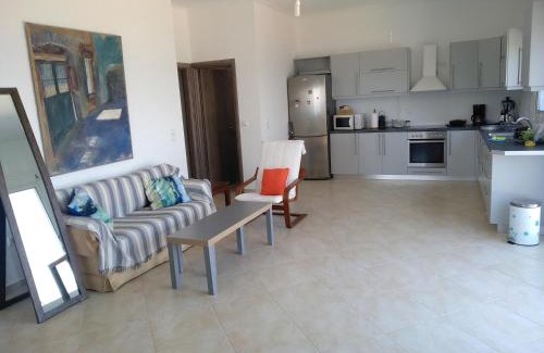 Platana House | Experience Kymi Bay House: Pet-Friendly Oceanfront Retreat