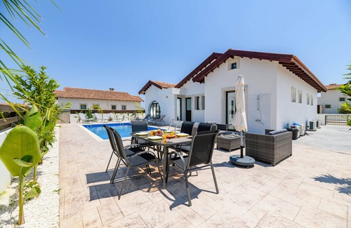Ayia Thekla Ski Chalet | Relaxing Getaway at Kymma Villa #5 with Oceanfront Views