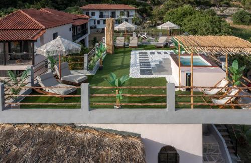 Elia Apartment | Kynthia Hotel: Guest Rated 9.6 with Oceanfront Views