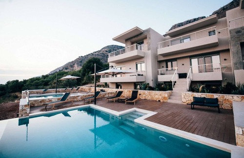 Igoumenitsa Villa | Explore Kynthia: Villa with Private Pool and Ocean Views