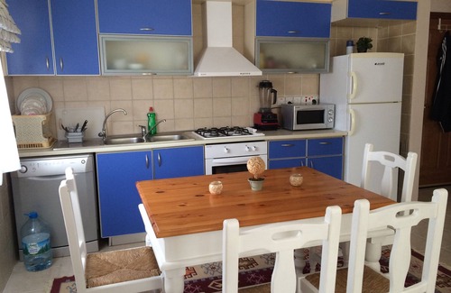 Zeytinlik Apartment | Discover Kyrenia Central Apartment for Your Next Getaway
