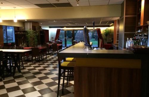 Argenteuil Hotel | Discover Comfort at Kyriad Argenteuil with Family-Friendly Amenities