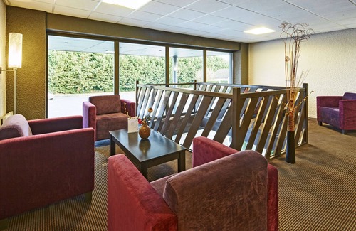 Appoigny Hotel | Cozy Kyriad Auxerre - Appoigny with Restaurant & Breakfast