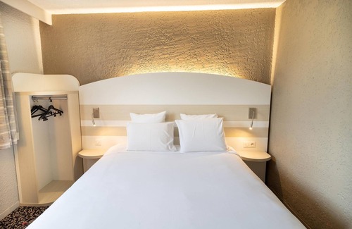 Appoigny Hotel | Cozy Kyriad Auxerre - Appoigny with Restaurant & Breakfast