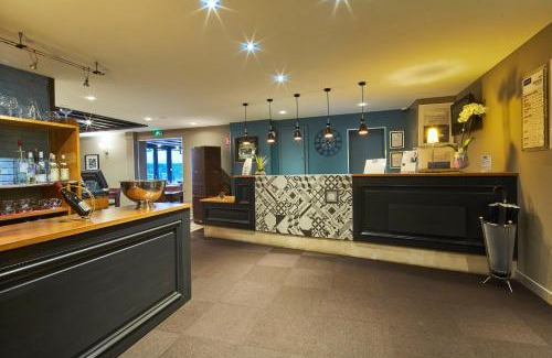 Beaune Hotel | Pet-Friendly Stay at Kyriad Beaune with Family Amenities