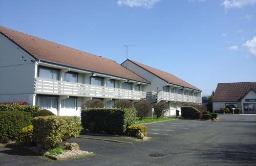 Saint-Maur Hotel | Pet-Friendly Kyriad Châteauroux - Saint-Maur Awaits You