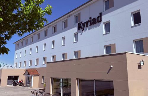 Longvic Hotel | Pet-Friendly Retreat at Comfort Hotel Dijon Sud