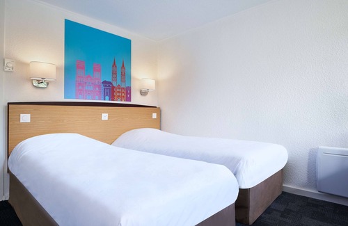 Evreux Hotel | Comfortable Kyriad Direct Evreux: Family-Friendly Stay
