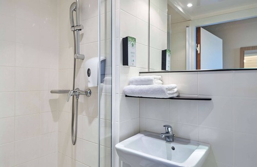 Saint-Avit Hotel | Inviting Kyriad Direct Mont De Marsan - St Avit Awaits You