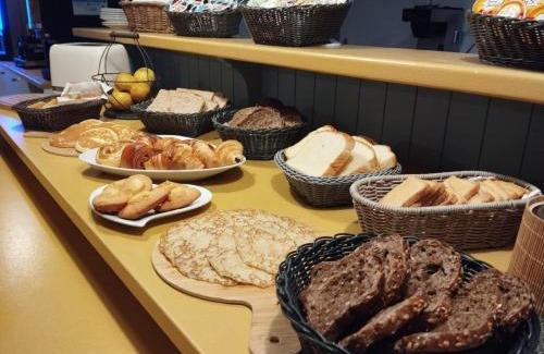 Saintes Hotel | Budget-Friendly Kyriad Direct Saintes with Pet-Friendly Perks